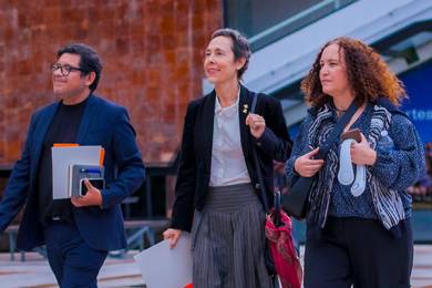 La Dra. Garone Realiza Donación de su Legado Bibliográfico