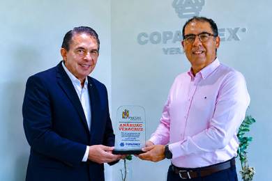 Anáhuac Veracruz Recibe el Reconocimiento Empresas que Inspiran de Coparmex