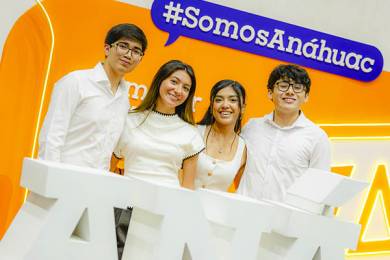 Futuros Líderes: Más de 60 Jóvenes de Nuevo Ingreso