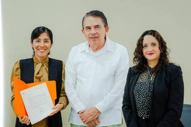 Comité del Modelo de Salud Integral: Entrega de Nombramientos