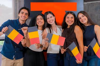 Estudiantes de Intercambio Rumbo a una Nueva Experiencia Internacional