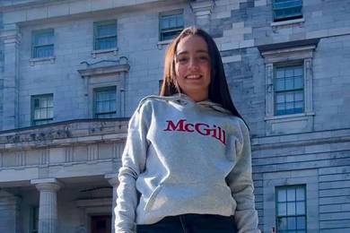Egresada de Terapia Física y Rehabilitación lleva su Pasión a Canadá