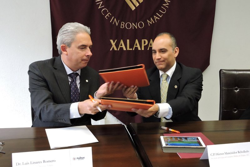 Firman convenio la Anáhuac y el Colegio de Contadores 4 / 4 - Firman convenio la Anáhuac y el Colegio de Contadores