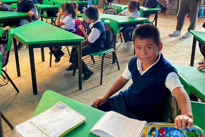 Grupo Soñar Despierto de Visita en la Escuela las Maravillas 2 / 7 - Grupo Soñar Despierto de Visita en la Escuela las Maravillas