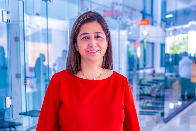 Ver en pantalla completa 1 / 1 - Entrevista a la Lic. Laura Karinna Minakata Esparza