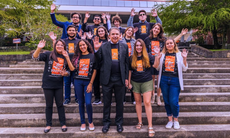 Ver en pantalla completa 1 / 1 - Despedida Oficial de Alumnos del Programa de Intercambios Internacionales