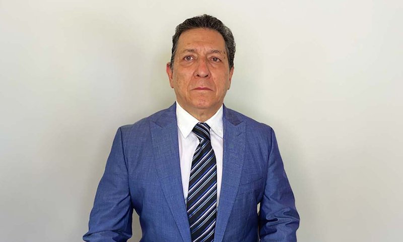 Ver en pantalla completa 1 / 1 - Entrevista al Mtro. Jorge Martín González Vázquez