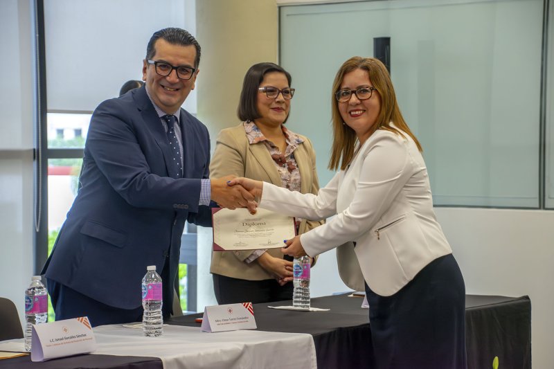 Clausura del Diplomado en Liderazgo y Desarrollo Gerencial IMSS Zona Sur 21 / 38 - Clausura del Diplomado en Liderazgo y Desarrollo Gerencial IMSS Zona Sur