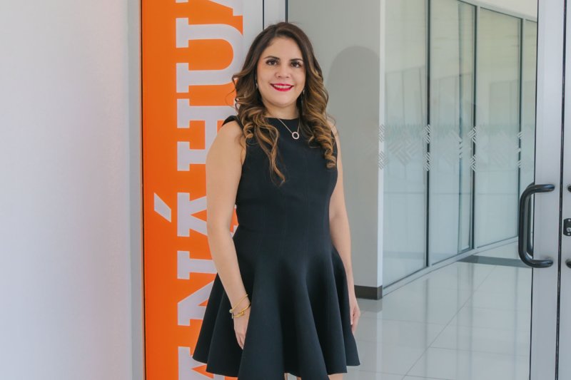 1 / 1 - El Camino a Lograr tus Metas se Labra Día a Día Queriendo ser Mejor