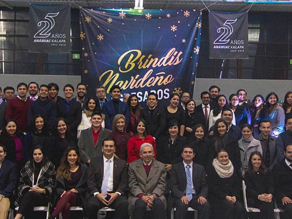 Brindis Navideño 2017 de Egresados