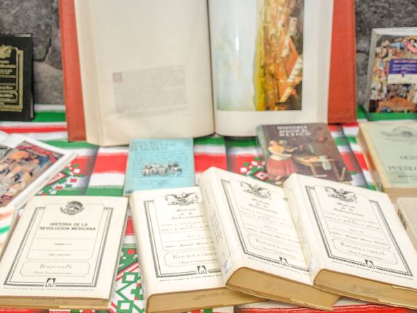 Muestra Bibliográfica de la Revolución Mexicana