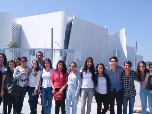 Arquitectura y Diseño Gráfico visitan el Museo Internacional del Barroco
