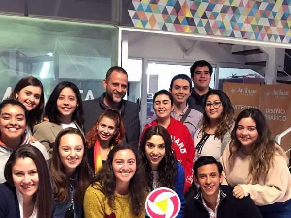 Vértice en Encuentro con el Arte