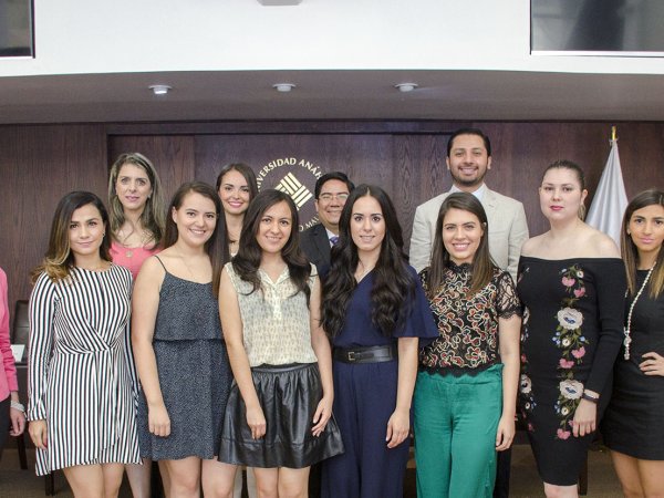 Enhorabuena a la Comunidad de Extensión Universitaria