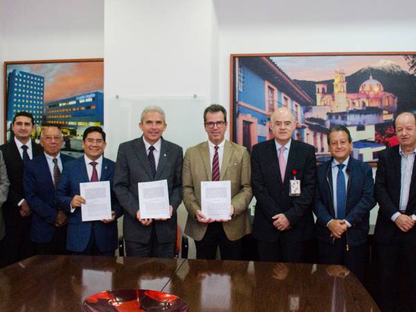 Universidad Anáhuac firma convenio con el Hospital Ángeles
