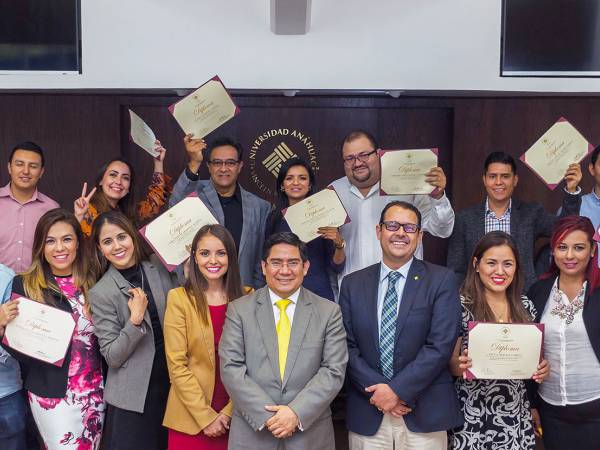 Reconocemos a las Empresas Familiares que impulsan su Capacitación