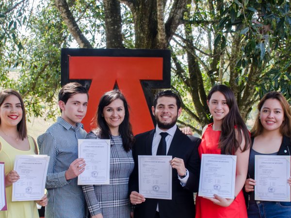 Entrega de Certificados Internacionales de Lengua Francesa