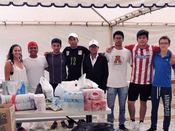 La Anáhuac Xalapa abraza a Oaxaca y Chiapas