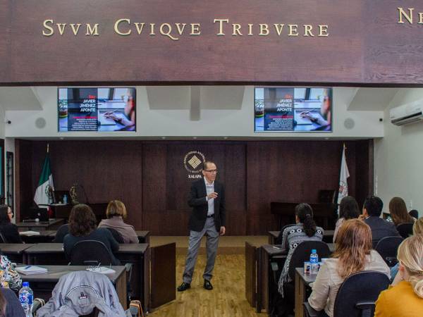 Aprovechar el talento de nuestros Jóvenes Universitarios