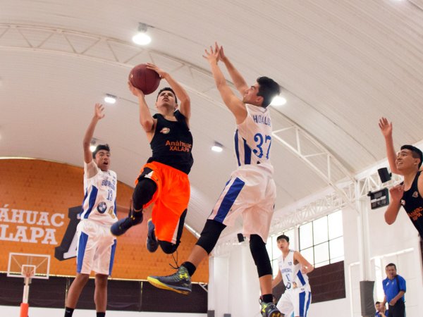 Basquetbol Varonil vence a ITESM Hidalgo