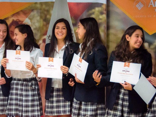 Ceremonia de Fin de Cursos y Premiación anual del Bachillerato Anáhuac Xalapa