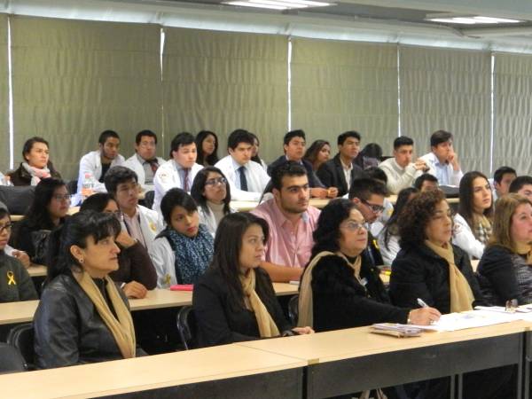 Primer Simposio de Oncología Pediátrica en la Universidad Anáhuac Xalapa
