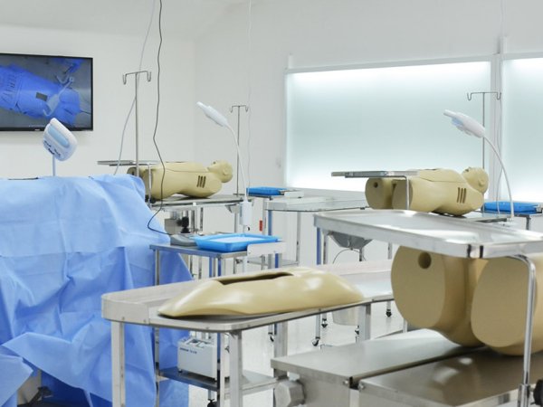 Laboratorios de vanguardia para la enseñanza de Ciencias de la Salud
