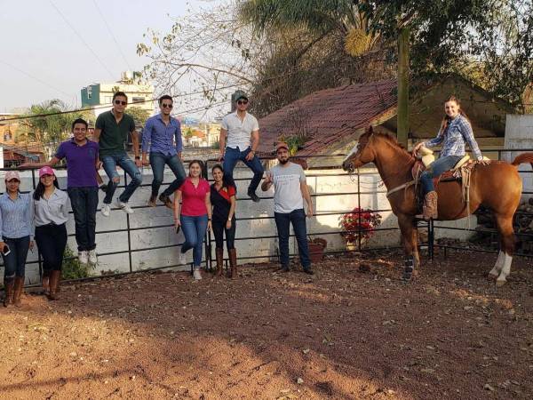 Grupo Vértice impulsa el Taller Nuestras Tradiciones: La Charrería